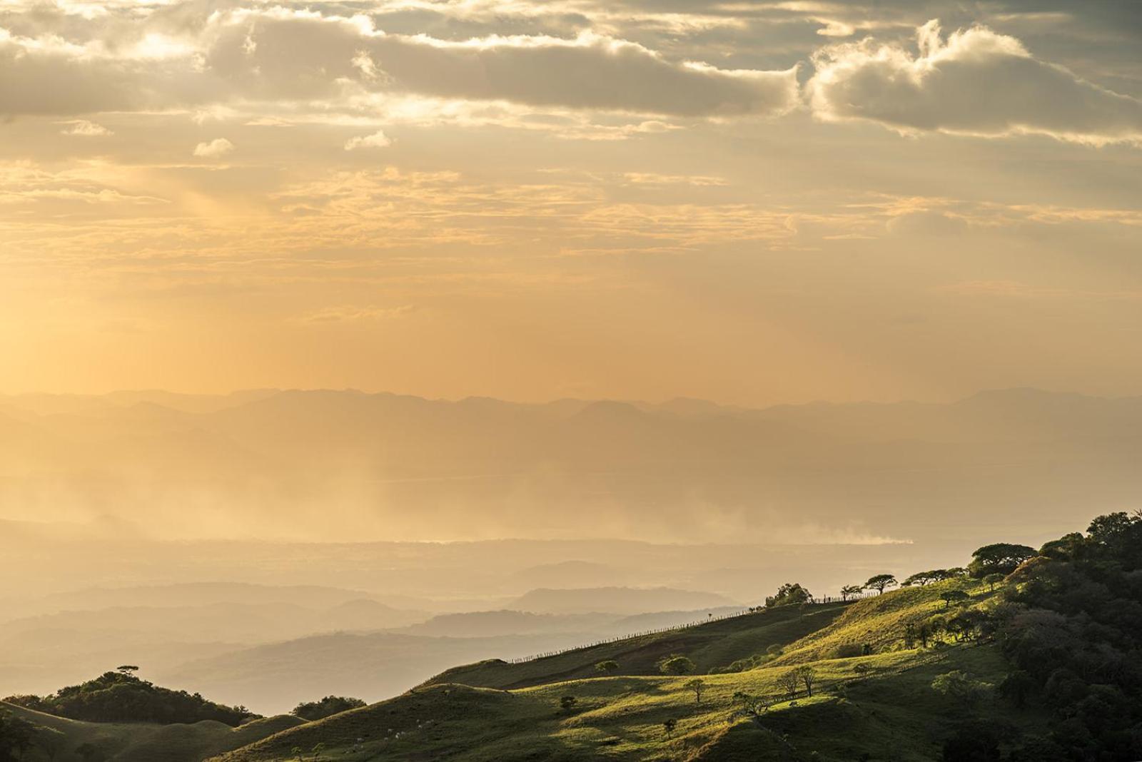Finca Sunset Monteverde ภายนอก รูปภาพ